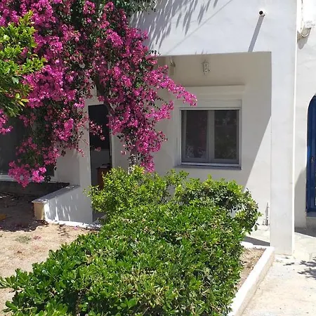 Apartment White And Blue,finikas Syros Vissa