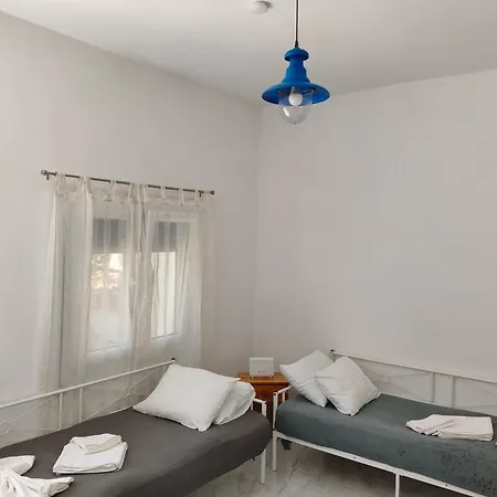 شقة White And Blue,finikas Syros Vissa