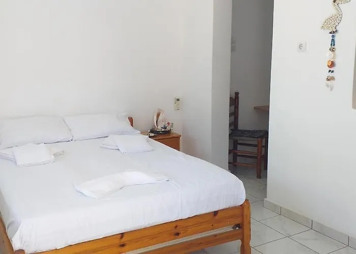 White And Blue,finikas Syros * Vissa