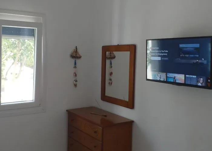 White And Blue,finikas Syros Vissa